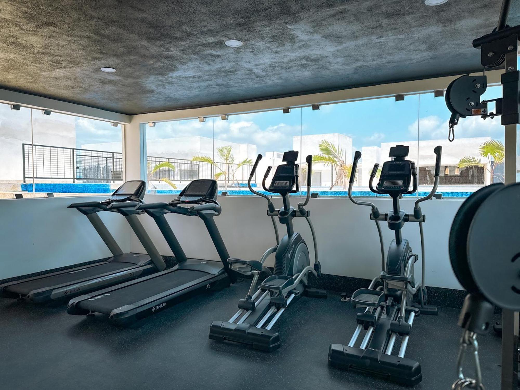 King With Balcony Gym Rooftop Pool T5 102 Holiday home Tulum