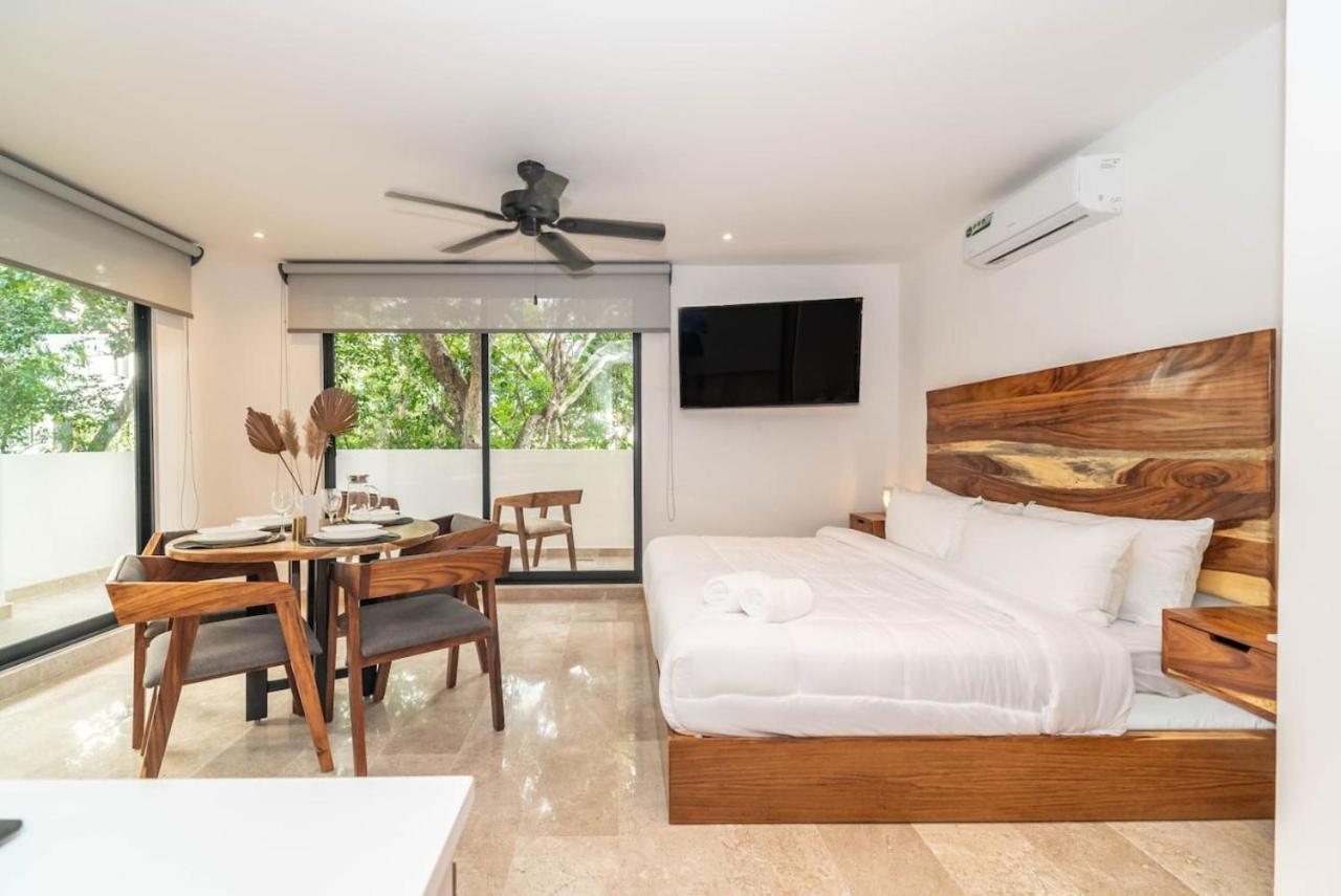 King With Balcony Gym Rooftop Pool T5 102 *