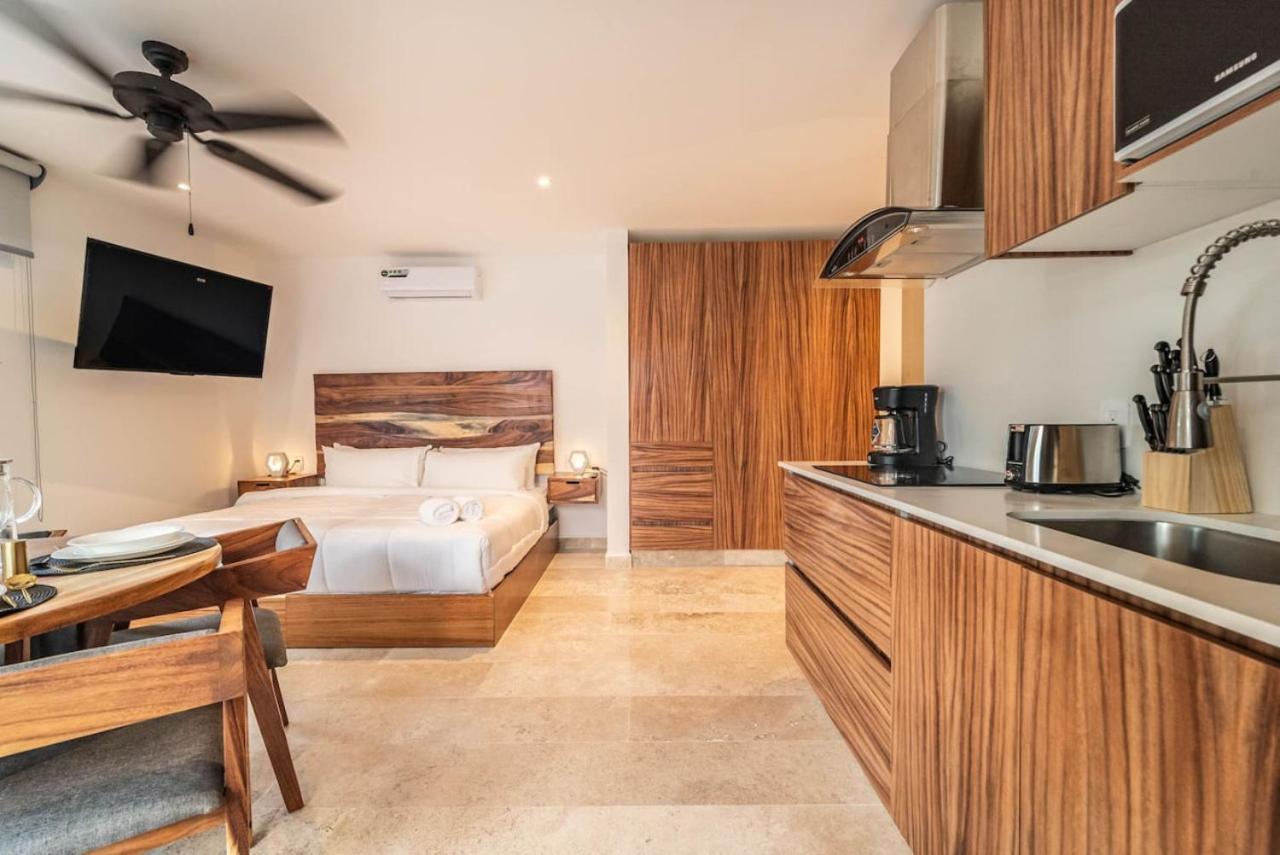 King With Balcony Gym Rooftop Pool T5 102 Tulum